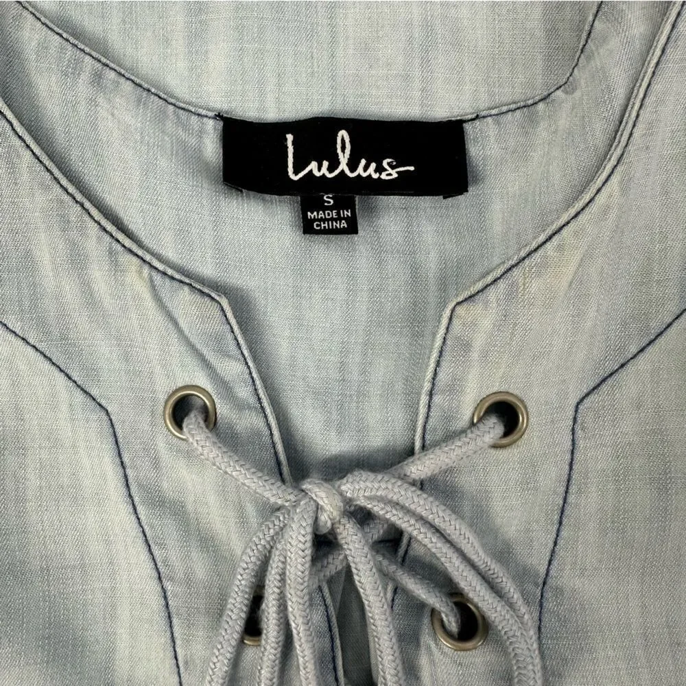 LULUS Women’s Light Blue Denim Lace Up Shift Dress Sz S